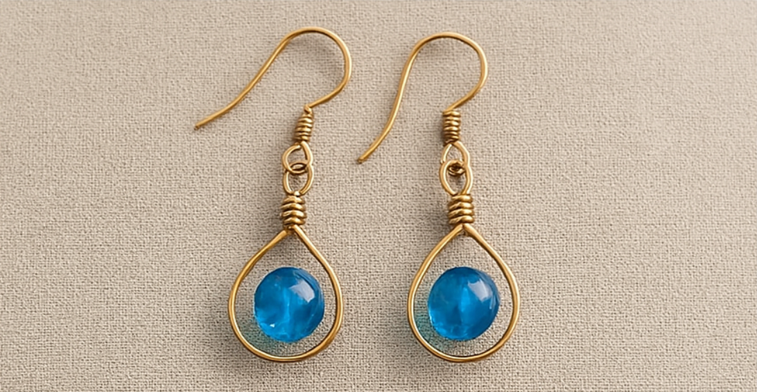 Cercei realizați manual cu grijă