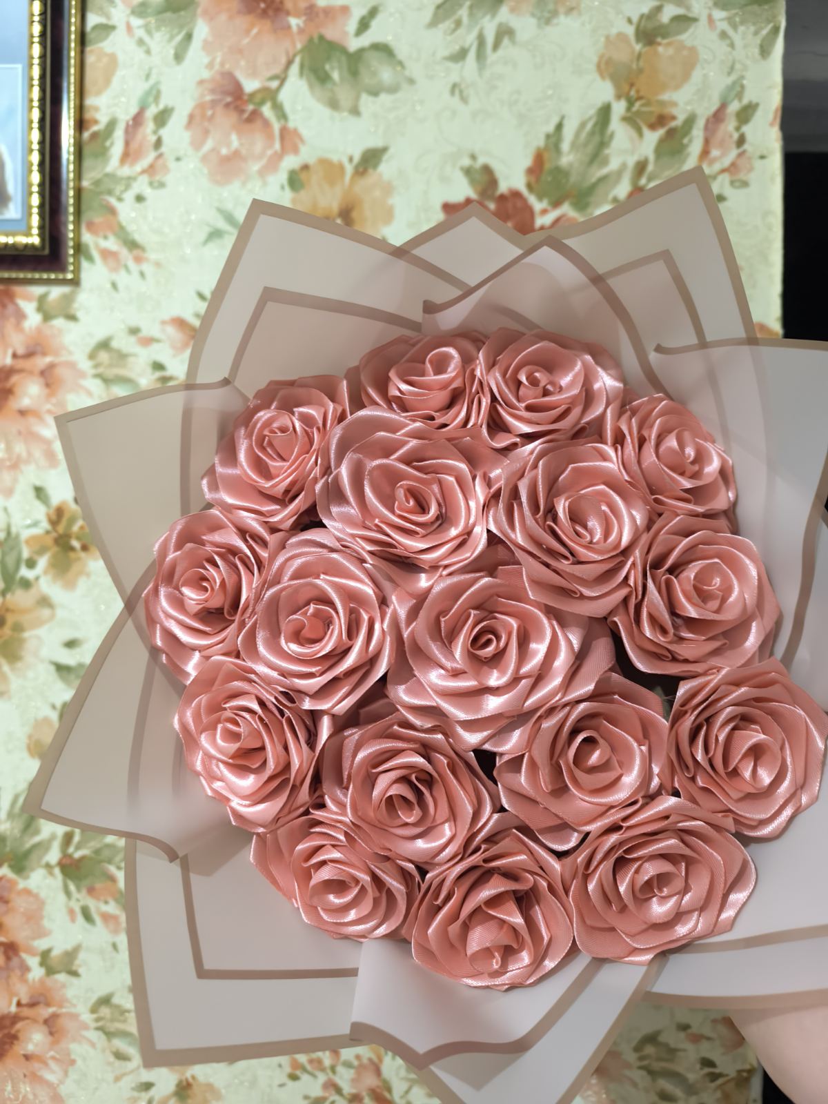 Buchet „Eleganță Roz”