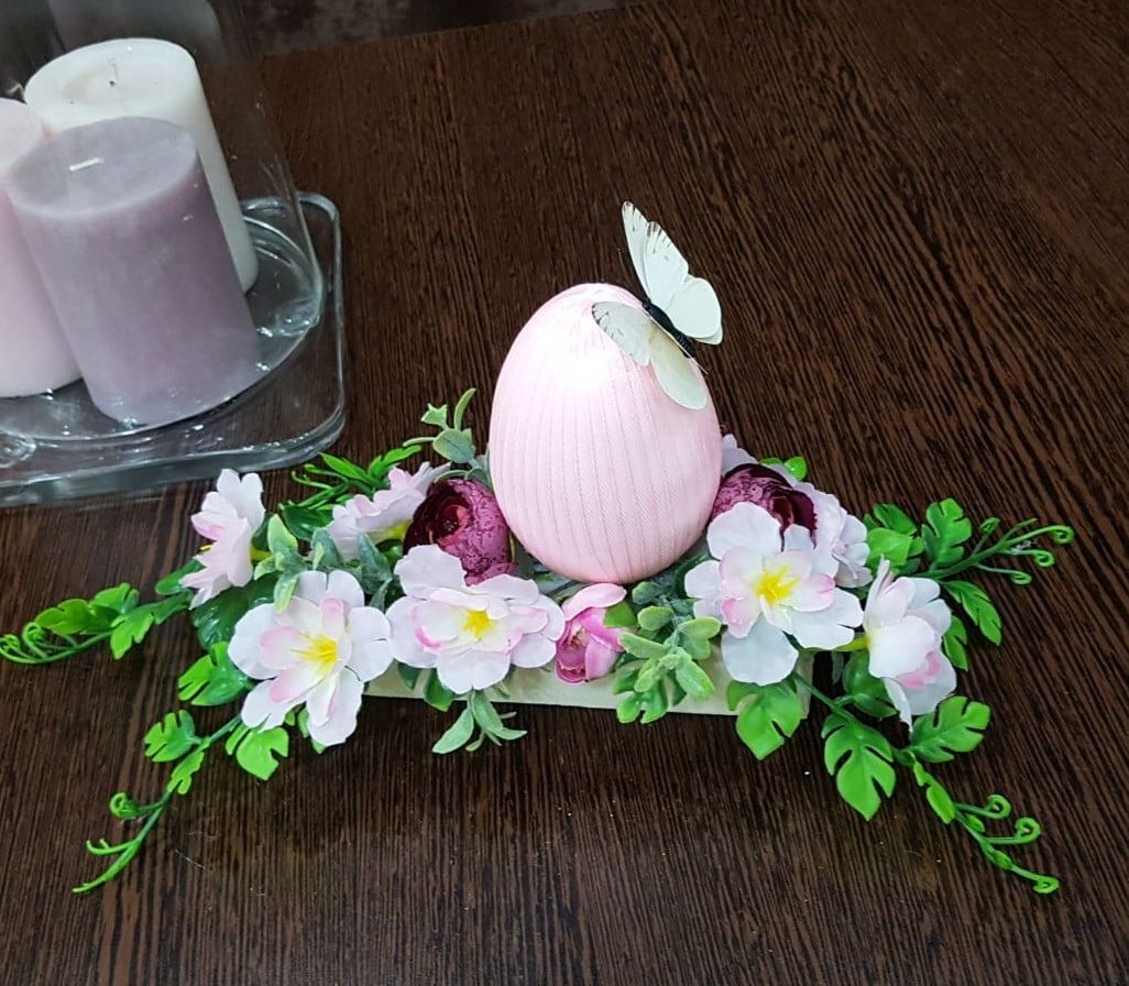 Ouă de Paști (roz)