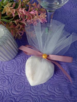 Mărturie tip inimioară